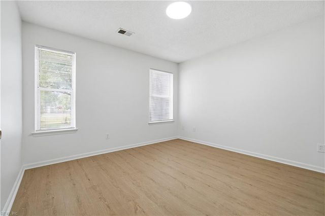 12755 Saint George St Apt C, Newport News, VA 23602