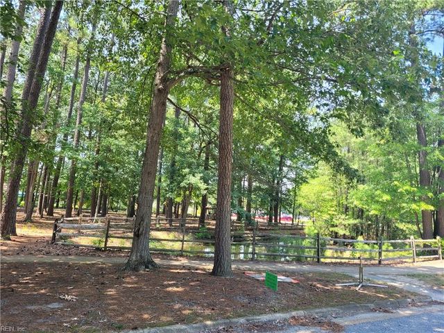 12755 Saint George St Apt C, Newport News, VA 23602