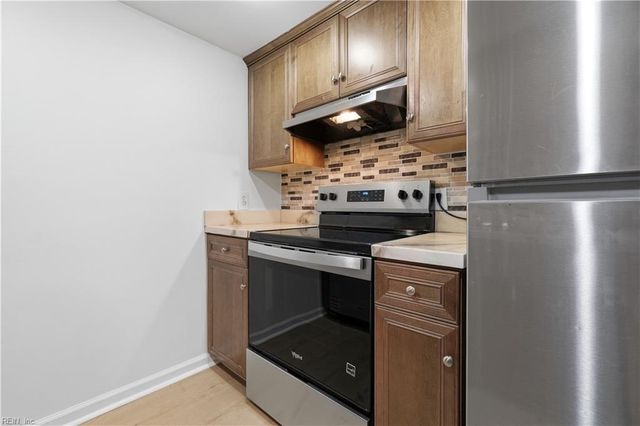 12755 Saint George St Apt C, Newport News, VA 23602