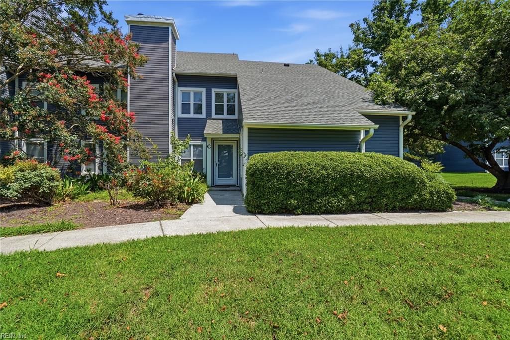 12755 Saint George St Apt C, Newport News, VA 23602