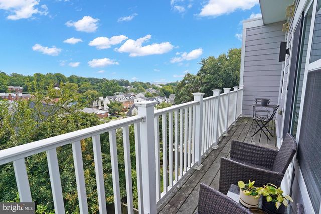 2003 S LINCOLN, Arlington, VA 22204