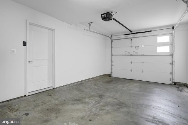 2003 S LINCOLN, Arlington, VA 22204
