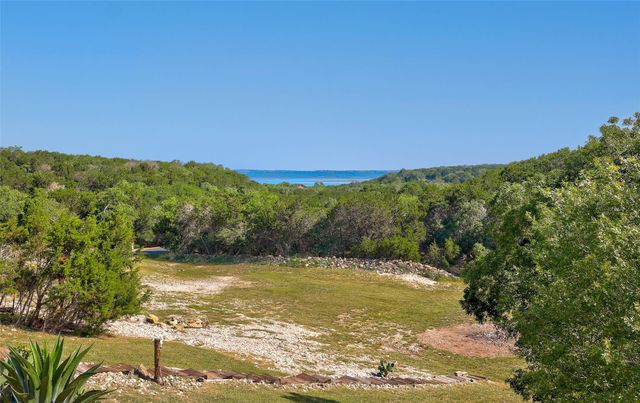 9859 Hodge Canyon DR, Salado, TX 76571