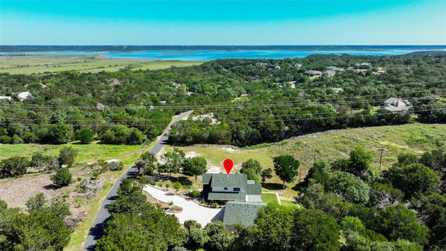 9859 Hodge Canyon DR, Salado, TX 76571