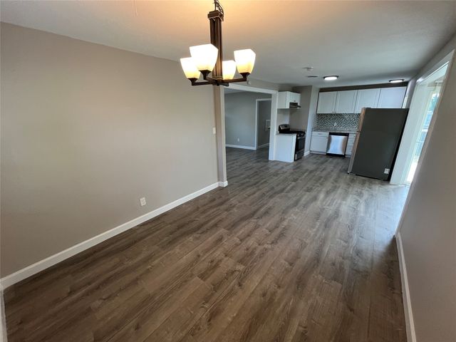 12645 Hallum Street, Dallas, TX 75243