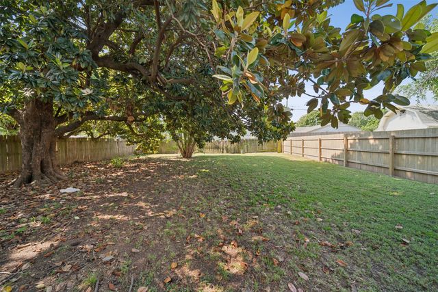 330 E 46th Street, Tulsa, OK 74105