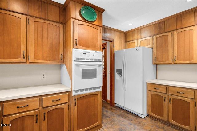200 Edgewater Drive, Broadway, NC 27505