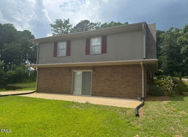 200 Edgewater Drive, Broadway, NC 27505