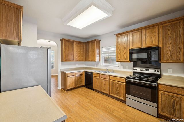 8742 Sonora Pass, San Antonio, TX 78023