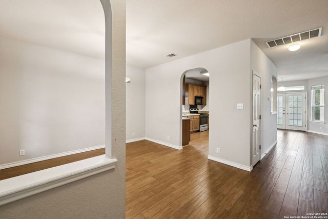 8742 Sonora Pass, San Antonio, TX 78023