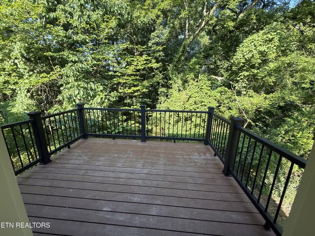309 Foley Hill Rd, Clinton, TN 37716