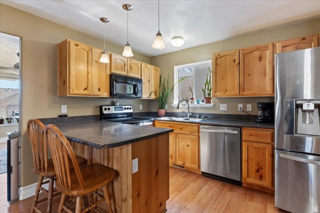 7065 N CHEROKEE ST, Eagle Mountain, UT 84005