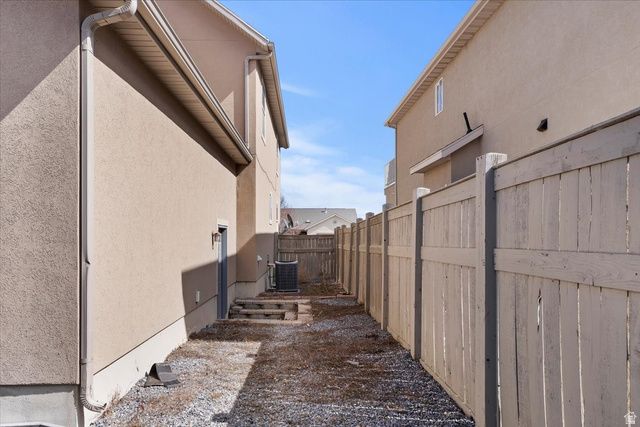 7065 N CHEROKEE ST, Eagle Mountain, UT 84005