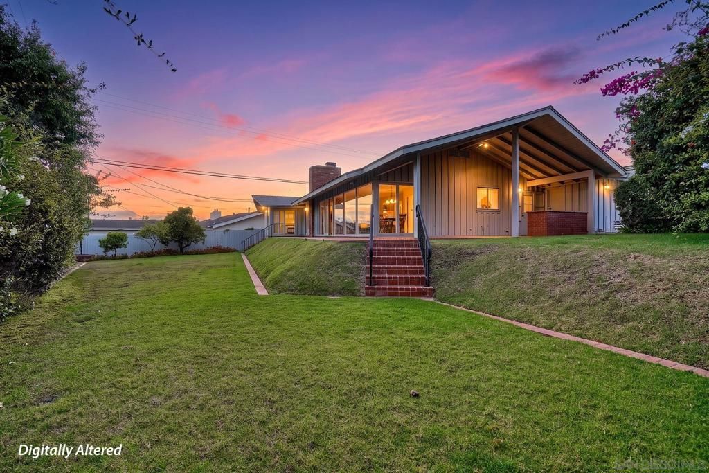Image 10 of property listing at 3623 Fenelon, San Diego, CA 92106