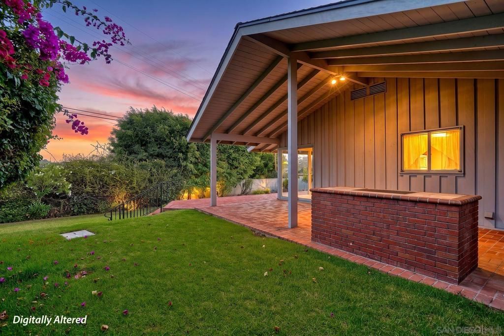 Image 11 of property listing at 3623 Fenelon, San Diego, CA 92106