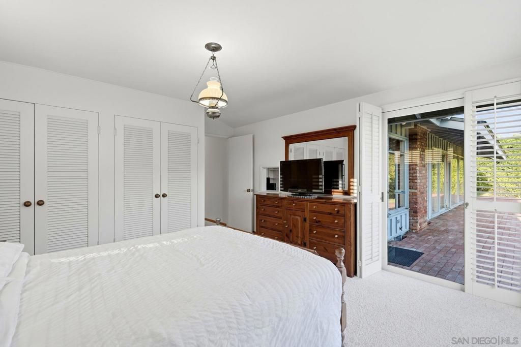 Image 41 of property listing at 3623 Fenelon, San Diego, CA 92106