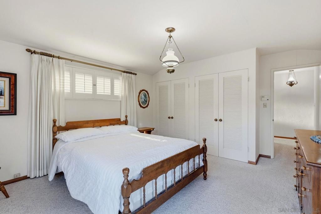 Image 42 of property listing at 3623 Fenelon, San Diego, CA 92106