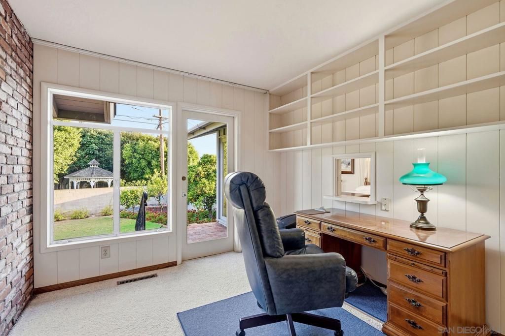 Image 46 of property listing at 3623 Fenelon, San Diego, CA 92106