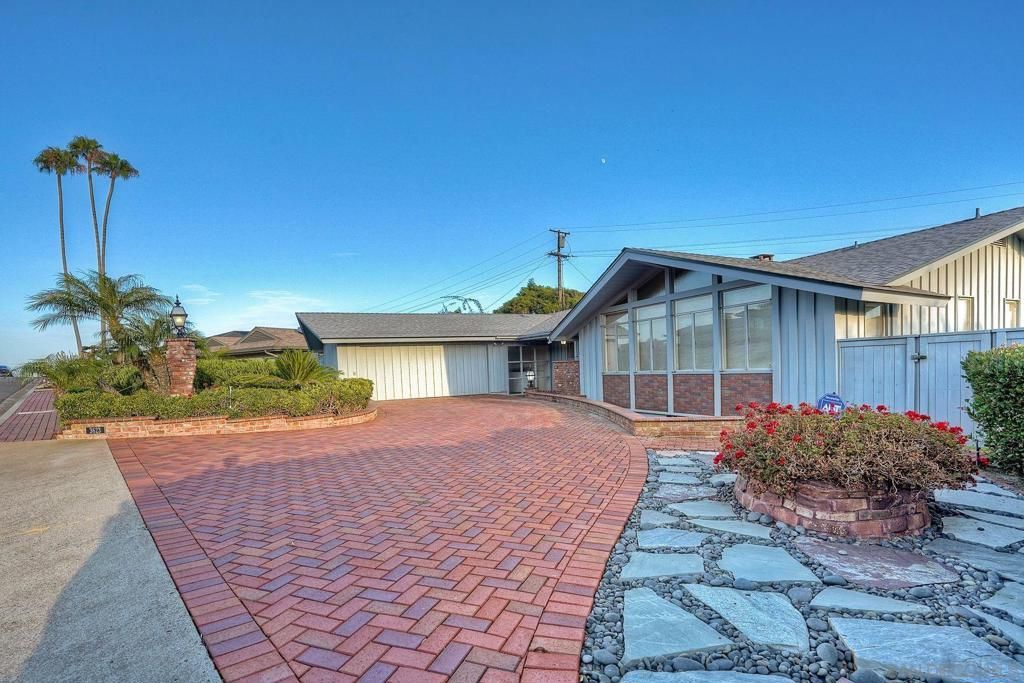 Image 63 of property listing at 3623 Fenelon, San Diego, CA 92106