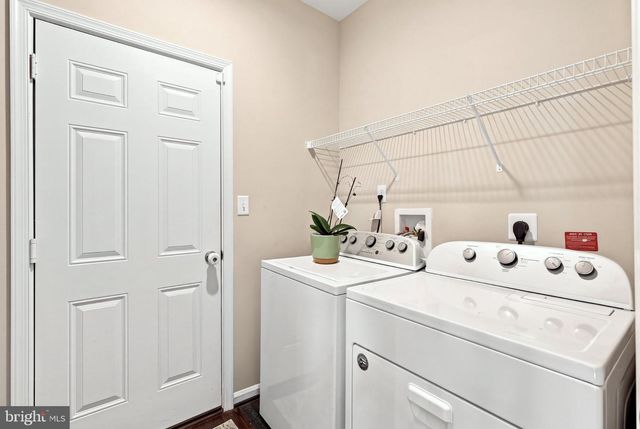 524 W GERMANTOWN WAY, Martinsburg, WV 25403