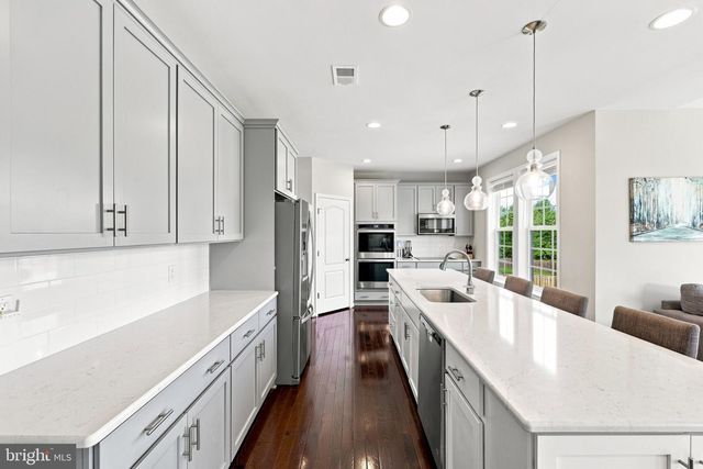 524 W GERMANTOWN WAY, Martinsburg, WV 25403