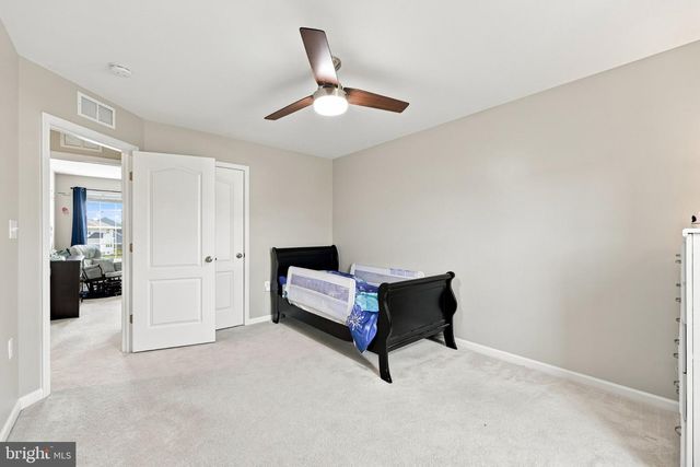 524 W GERMANTOWN WAY, Martinsburg, WV 25403
