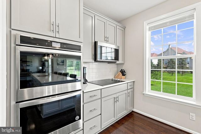 524 W GERMANTOWN WAY, Martinsburg, WV 25403