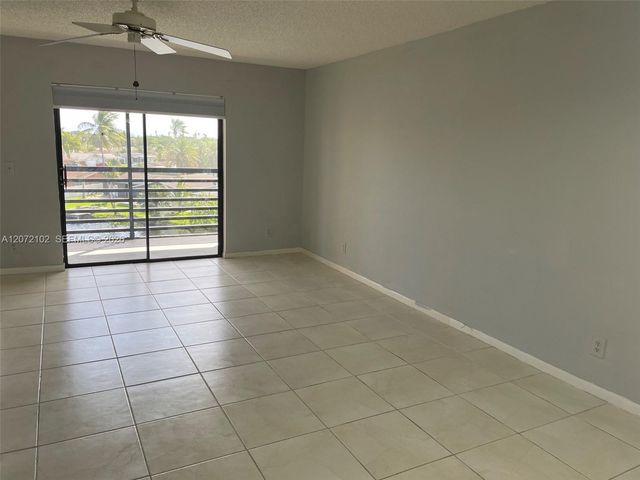 2711 NW 104th Avenue 404, Sunrise, FL 33322
