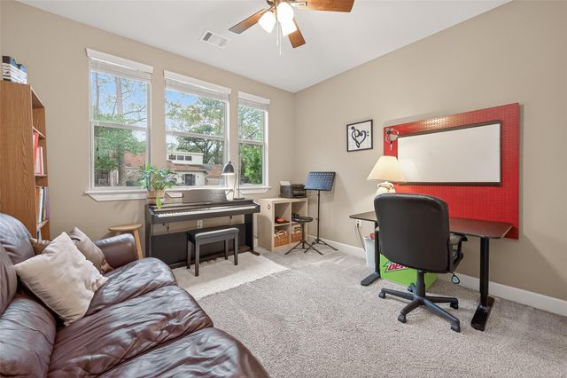 112 Timberside Drive Drive, Conroe, TX 77304