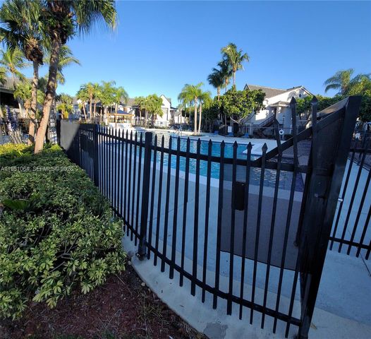 10361 SW 150th Ct 13208, Miami, FL 33196