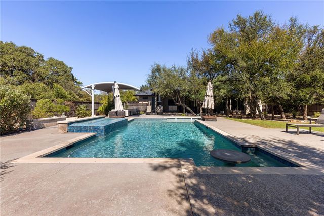 5615 McCarty LN, Austin, TX 78749