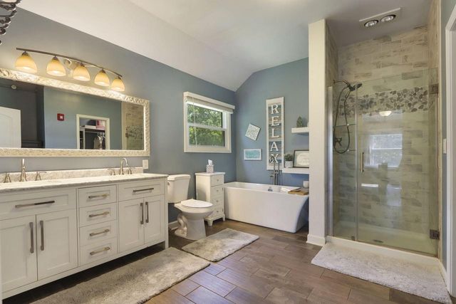 W913 Washington AVENUE, Burlington, WI 53105
