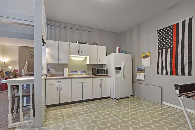 W913 Washington AVENUE, Burlington, WI 53105