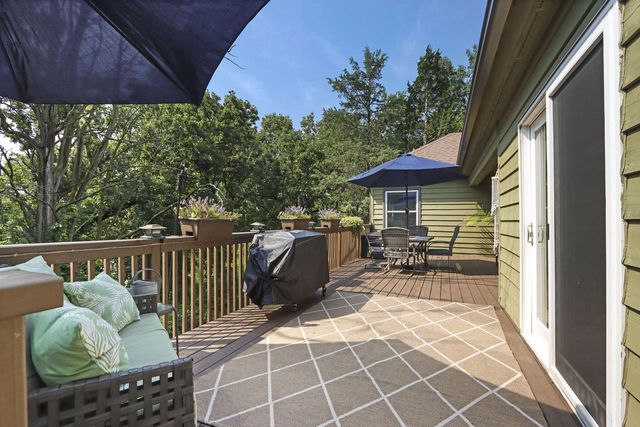 W913 Washington AVENUE, Burlington, WI 53105