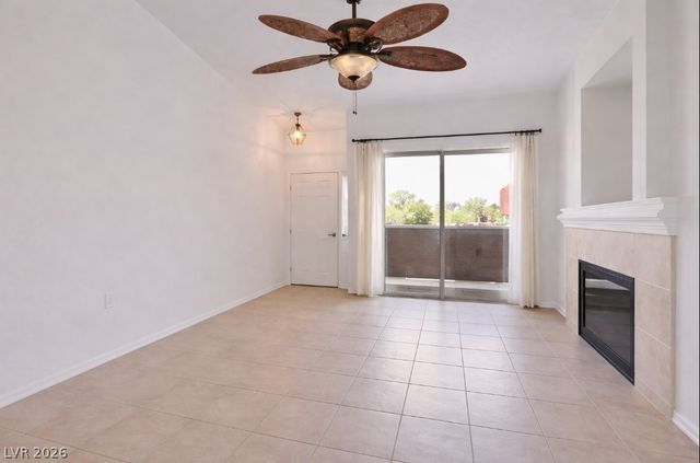 2305 West Horizon Ridge Parkway 1523, Henderson, NV 89052