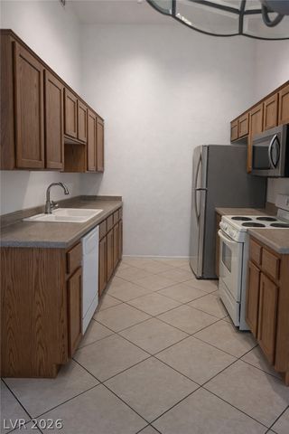 2305 West Horizon Ridge Parkway 1523, Henderson, NV 89052