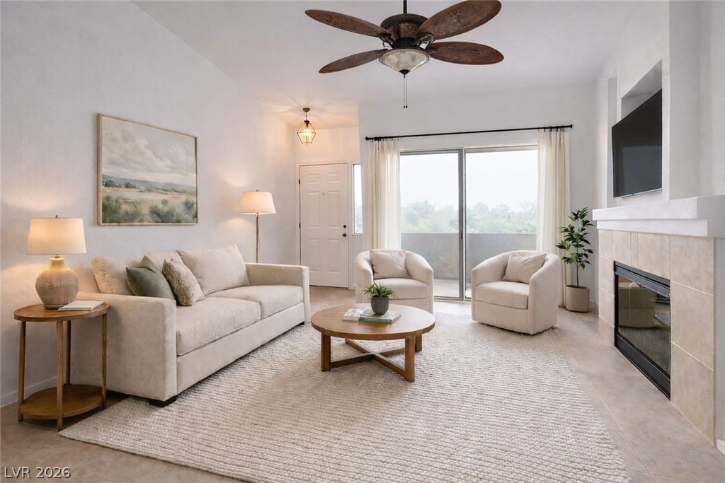 2305 West Horizon Ridge Parkway 1523, Henderson, NV 89052