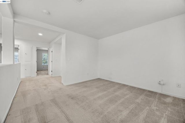 448 Burlington Dr, Tracy, CA 95376