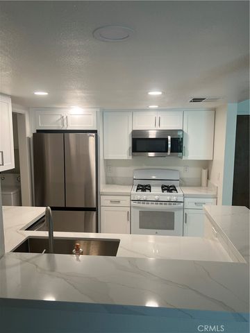 234 E Fern Avenue 106, Redlands, CA 92373