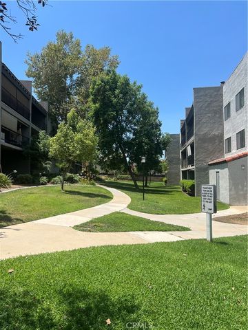 234 E Fern Avenue 106, Redlands, CA 92373