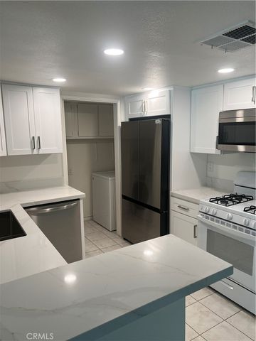 234 E Fern Avenue 106, Redlands, CA 92373