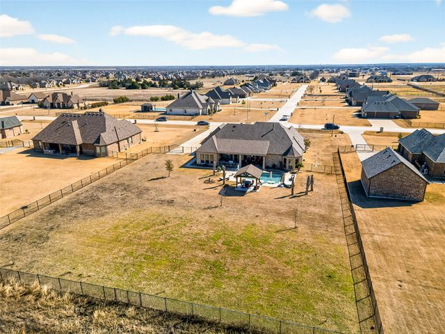 12099 Briargrove Lane, Talty, TX 75126