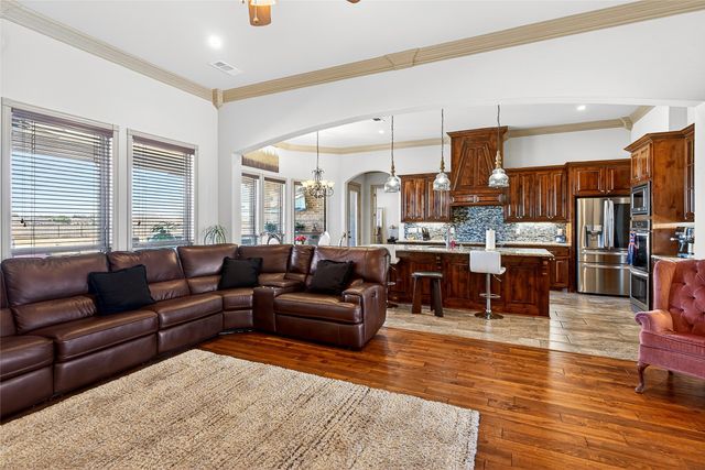 12099 Briargrove Lane, Talty, TX 75126