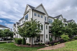 1610 Draper View Loop 101, Raleigh, NC 27608