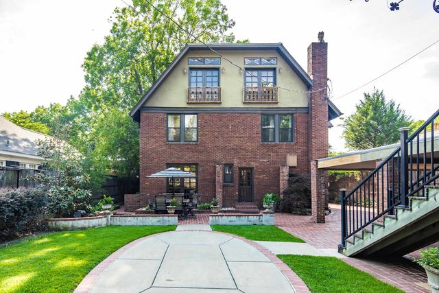 180 CRESTMERE PL, Memphis, TN 38112