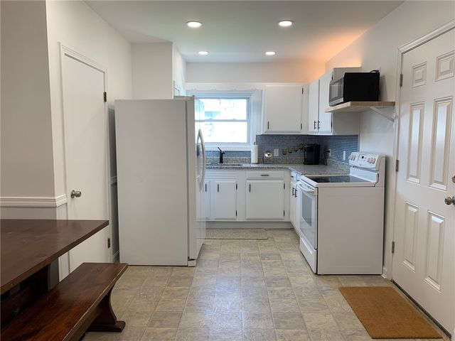 40 East Bowery Street, Newport, RI 02840