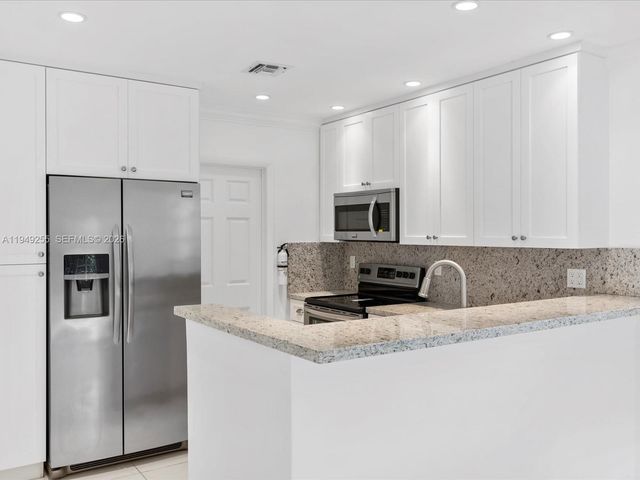 911 Pizarro St, Coral Gables, FL 33134