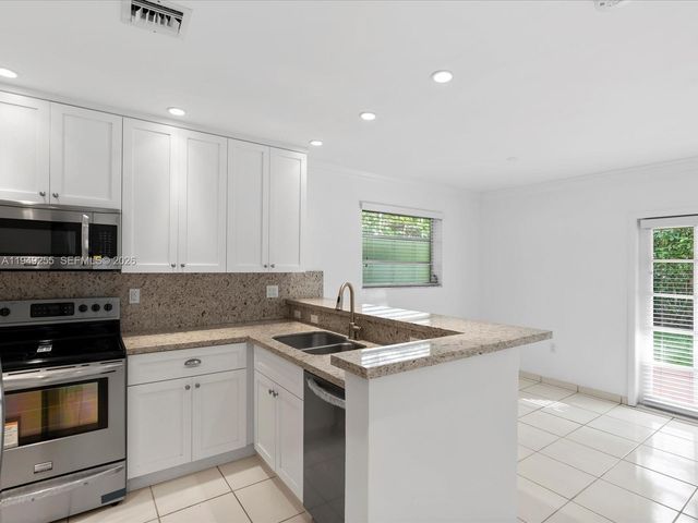 911 Pizarro St, Coral Gables, FL 33134