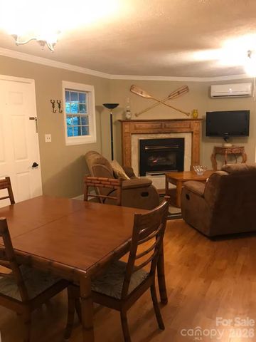 73 Pine Road, Rosman, NC 28772