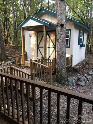 73 Pine Road, Rosman, NC 28772